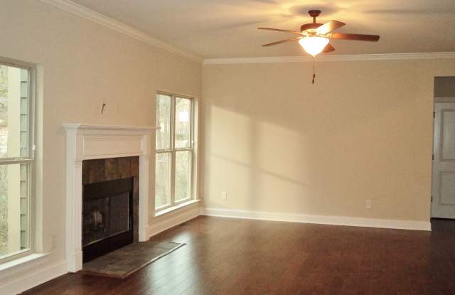 3800 Creekside Way Gallery 4