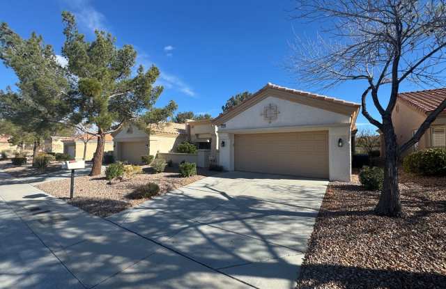 Beautiful 55+ Sun City Summerlin Townhome – Move-In Ready photos photos