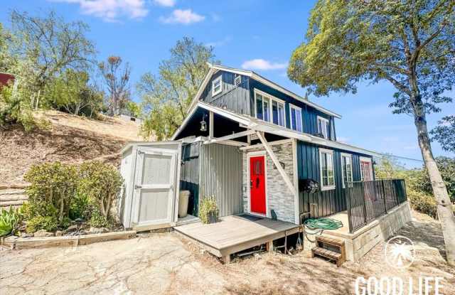 260 Woodman St photos photos