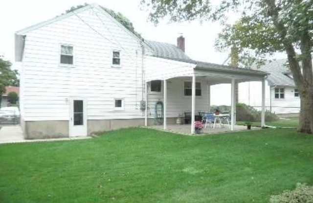 24 Elizabeth Dr Gallery 2