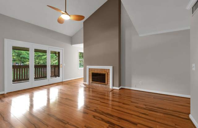 **A RARE FIND - GREEN HILLS CONDO WITH QUIET, PRIVATE BALCONIES, VAULTED CEILING, ELEVATOR, AND ASSIGNED COVERED PARKING** photos photos