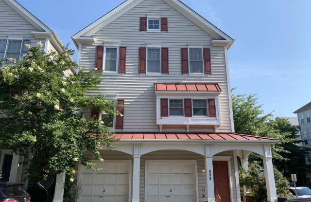 COMING SOON! END UNIT Lakelands TH Style Cottage with 2-car Garage photos photos