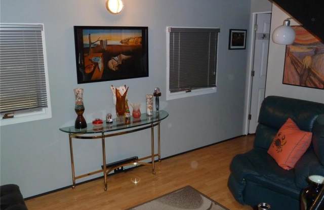 4429 Arco Avenue Gallery 4
