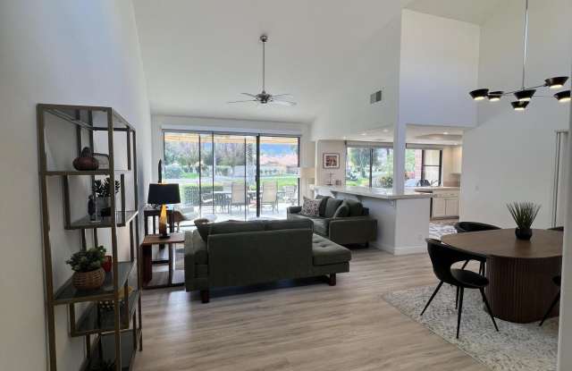 289 N Castellana N photos photos