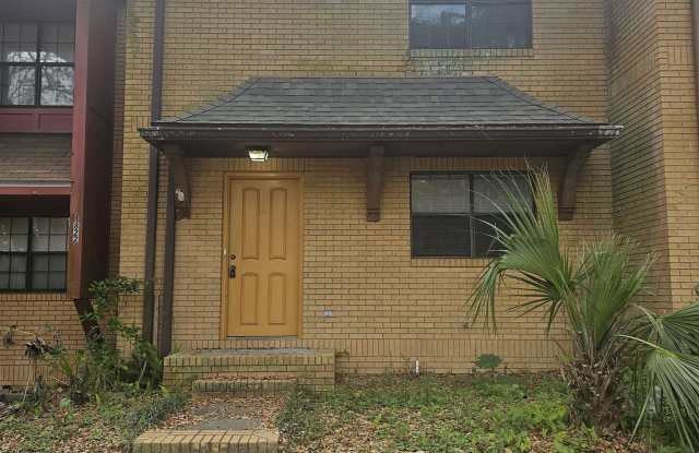1824 Larette Drive photos photos