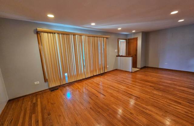 18019 Ravisloe Terrace Gallery 2