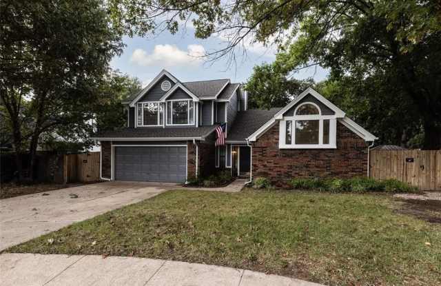 561 Dove Creek Circle - 561 Dove Creek Circle, Grapevine, TX 76051