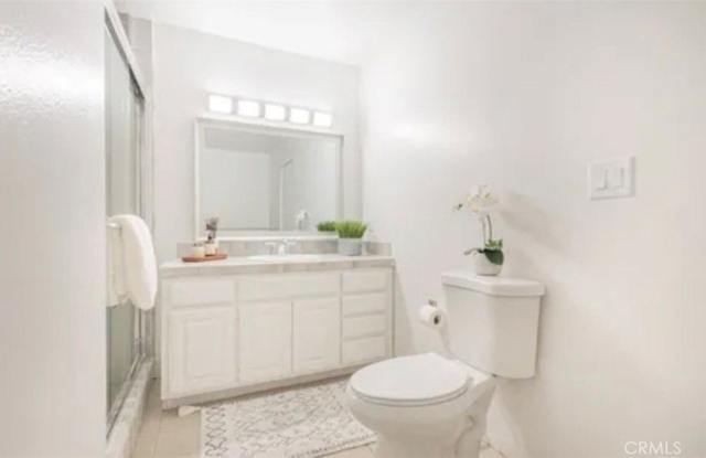 3833 E 2nd Street photos photos