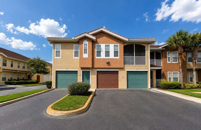 Updated 2BR Condo with Garage in Hunter’s Creek Gallery 1