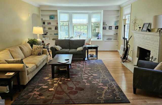 5350 32ND ST NW Gallery 3