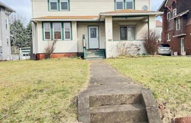 799 E Buchtel Avenue photos photos