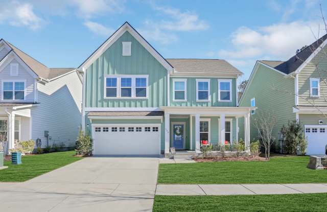 584 Longleaf Drive photos photos