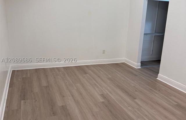 13370 SW 89th Ter Gallery 4