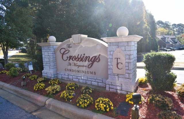 Coming Soon 3 Bedroom 2 Bathroom Condo- Pets Considered photos photos