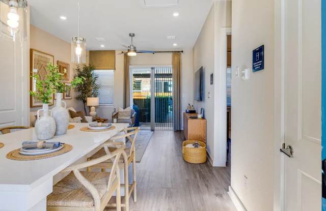 7023 Old Glendenning Road Gallery 4