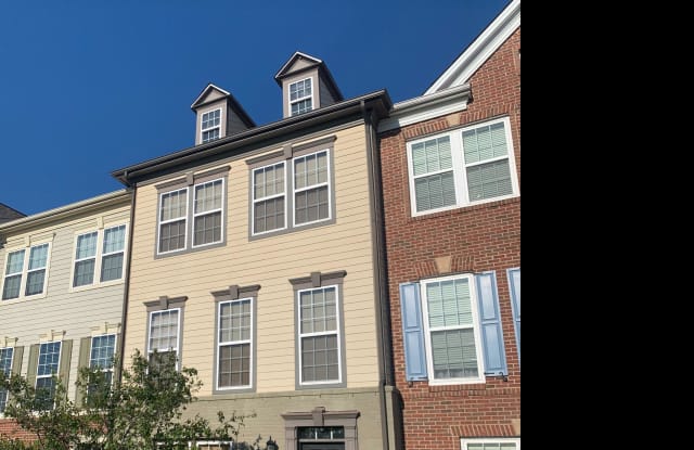 402 WILD ONION TERRACE - 402 Wild Onion Terrace Southeast, Leesburg, VA 20175