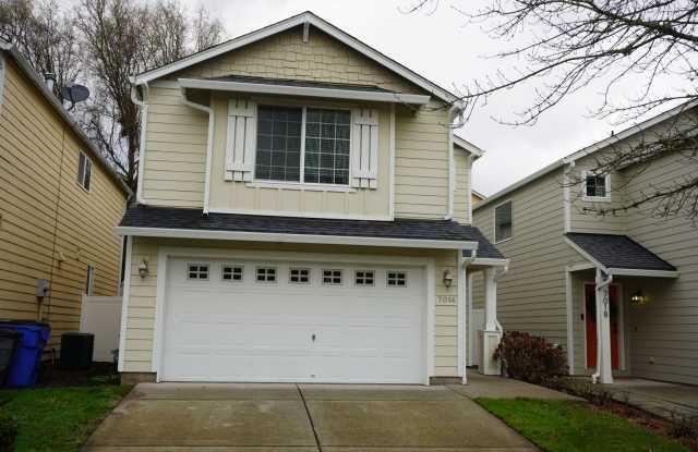 Newer Orchard Hill 2 Story Home for Lease near Vancouver Mall - 7014 NE 55th St photos photos
