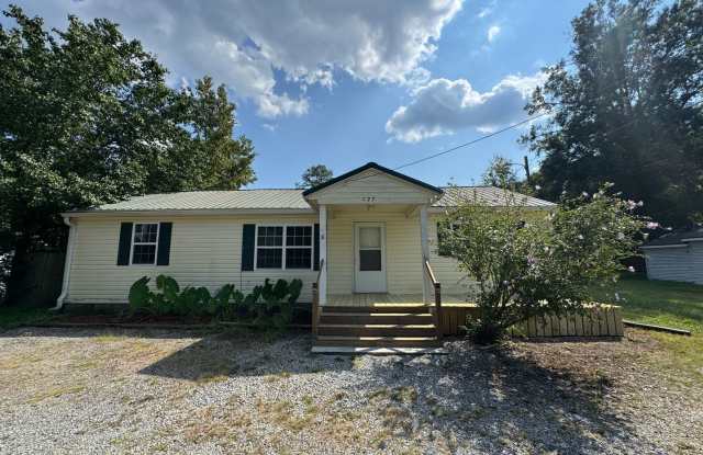 3/2 House in Armuchee- $1,250 photos photos