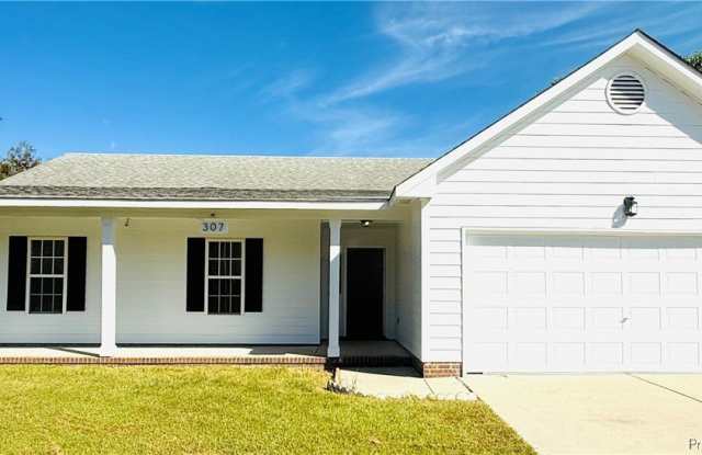 307 Buckeye Drive - 307 Buckeye Drive, Hoke County, NC 28376