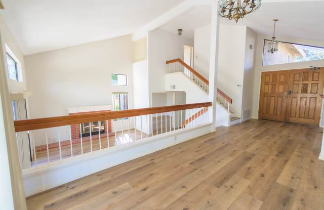 11735 Timberlake Drive Gallery 4