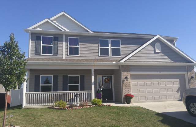 Modern 4 Bedroom, 2.5 Bath West Side Single Family Home photos photos