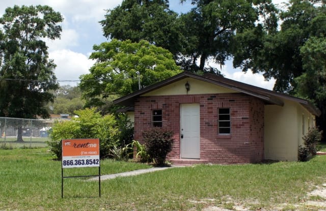 1704 E Cayuga St - 1704 East Cayuga Street, Tampa, FL 33610