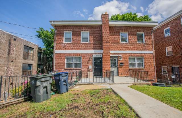 Charming 5 BR/3 BA Semi-Detached Home in Washington Highlands! - 314 Atlantic Street Southeast, Washington, DC 20032