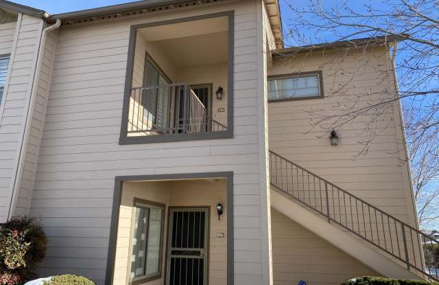 1975 Blooming Hills Drive Gallery 2