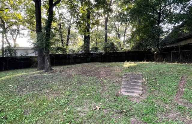 New Listing! 311 Whetstone Dr Montgomery, AL 36109-3525 - 311 Whetstone Drive, Montgomery, AL 36109