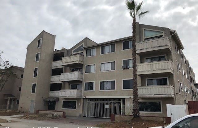 1723 CEDAR AVE #104 - 1723 Cedar Ave, Long Beach, CA 90813