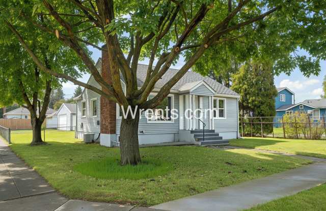 Newly renovated 3bd 2bath Shadle Rancher MUST SEE photos photos