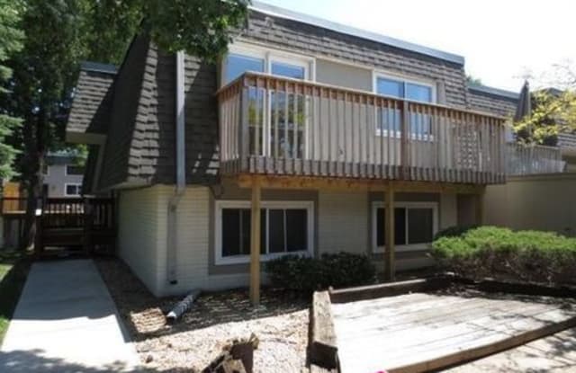 10531 Dupont Road S - 10531 Dupont Road South, Bloomington, MN 55431