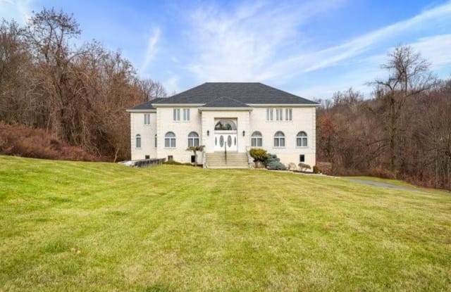 245 Bear Ridge Road - 245 Bear Ridge Road, Westchester County, NY 10570