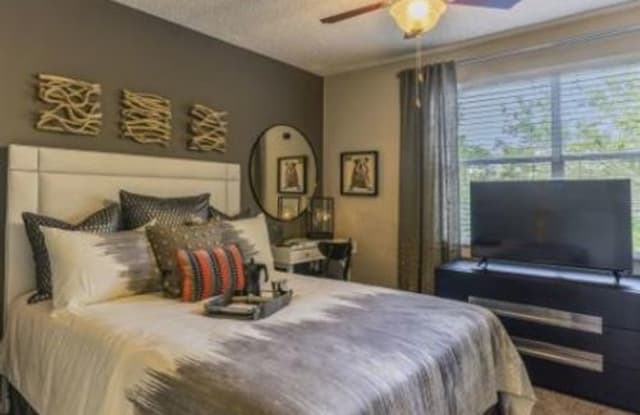 8201 West Broward Boulevard - 8201 West Broward Boulevard, Plantation, FL 33324