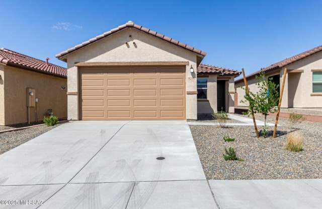 9259 N Agave Gold Road - 9259 North Agave Gold Road, Casas Adobes, AZ 85742