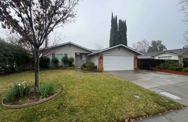 3 bed / 2 Bath | Davis Slide Hill Park Home Available Now photos photos