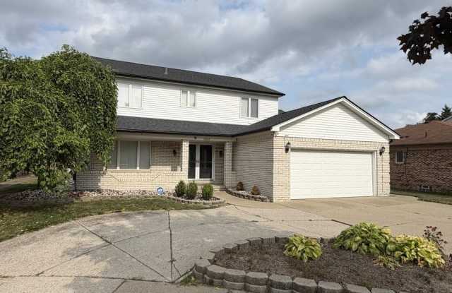 36868 Melbourne Drive Gallery 2
