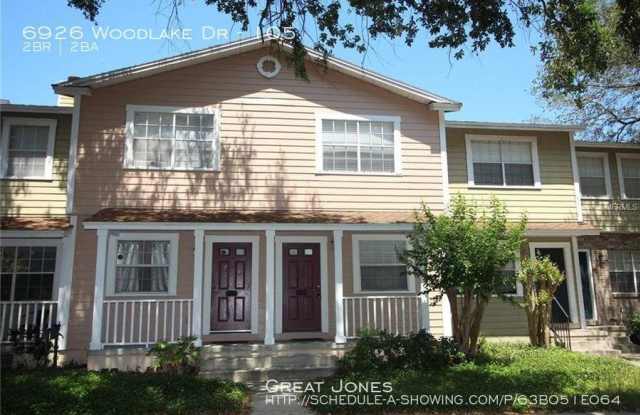 6926 Woodlake Dr - 6926 Woodlake Drive, Lockhart, FL 32810