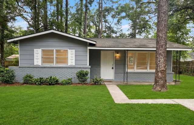 3 Bedroom Single Family House 6807 Victor Rd in Mobile, AL 36608 photos photos