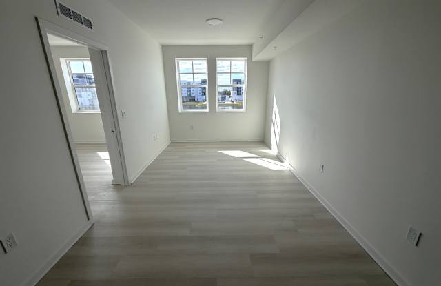 5587 Millenia Boulevard, #307 - 307miamiassistant@realtymiamigroup.comHOA MILLENIA PARK photos photos