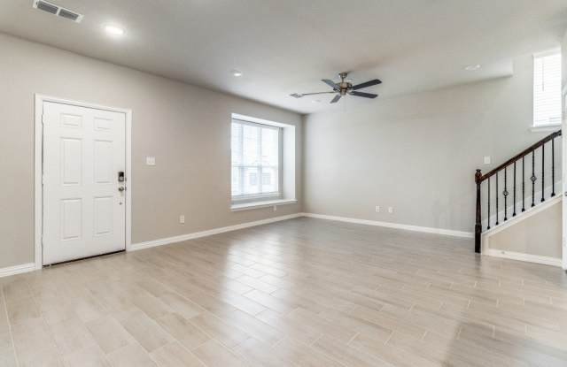 3740 Paradise Way Gallery 2
