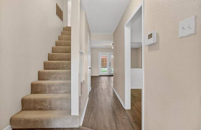 4026 Northwood - 3/bedroom 2/bathroom - $1,850/month Gallery 3