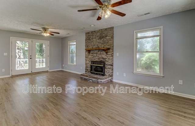 4614 Masonboro Loop Road Gallery 4