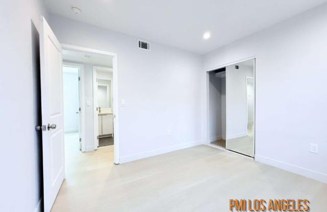 206 East 87th Street Gallery 4