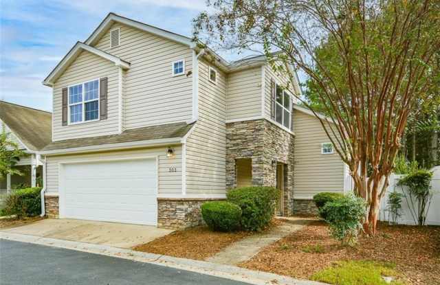 303 Hiawassee Drive Gallery 2