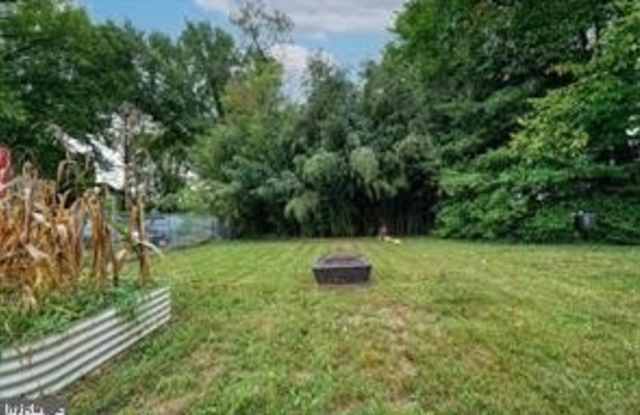 924 VEIRS MILL Road photos photos