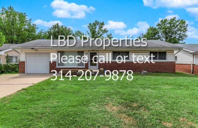 1258 Saint Cyr Road - 1258 Saint Cyr Road, Bellefontaine Neighbors, MO 63137