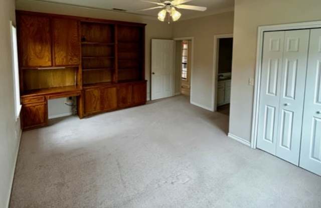 806 Torribrooke Lane Gallery 3