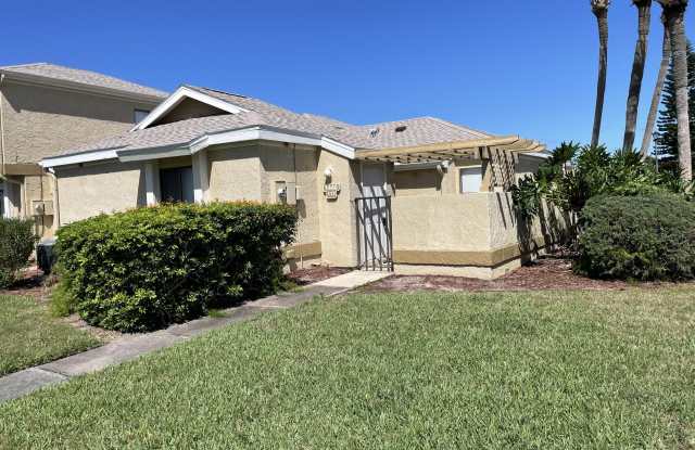 1440 Sheafe Avenue NE photos photos