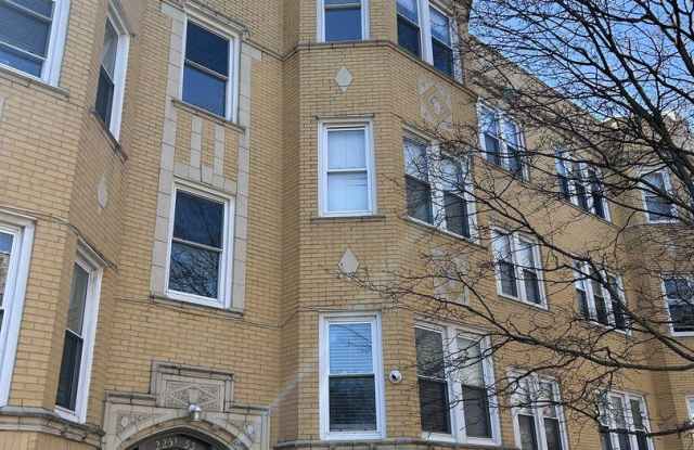 2253 W. Rosemont, photos photos